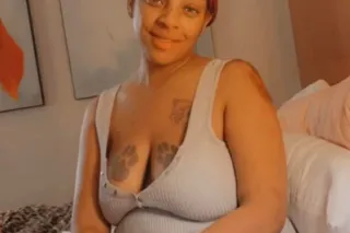 the real HONEY BROWN back in T... - Image 3