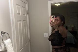 💋 ONE NIGHT ONLY ‼🍫💦 - 25 - Image 4