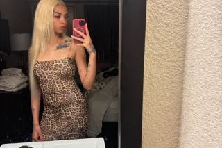 Cum Have Fun With A Tall Light... - Image 3